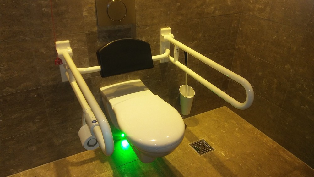 behindertengerechtes WC Gaststätte